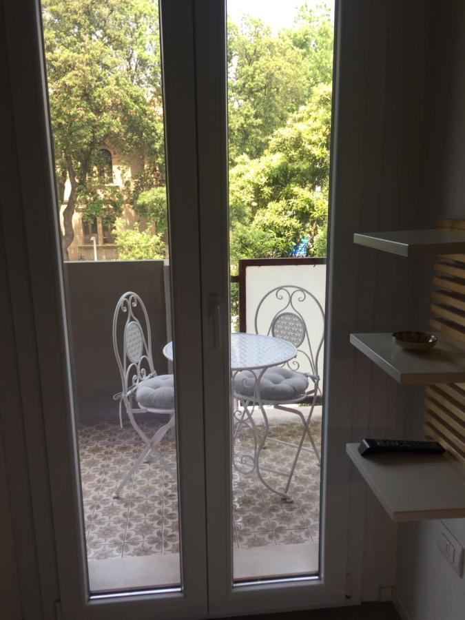 Suite Mare Centro Pesaro Bagian luar foto